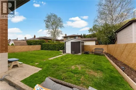 142 Marcella Crescent Hamilton ON L8K 6G3