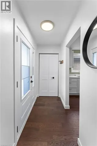 142 Marcella Crescent Hamilton ON L8K 6G3