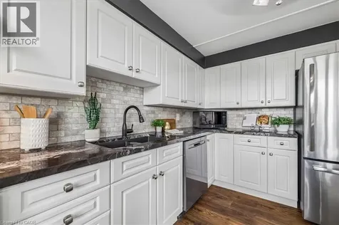 966 Queenston Road Stoney Creek ON L8G 1B7