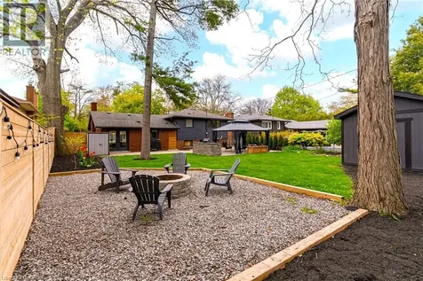5226 Spruce Avenue Burlington ON L7L 1N1