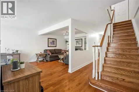 1418 Ghent Avenue Burlington ON L7S 1W8