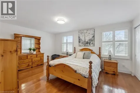 1418 Ghent Avenue Burlington ON L7S 1W8