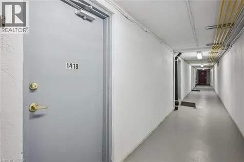 1418 Ghent Avenue Burlington ON L7S 1W8