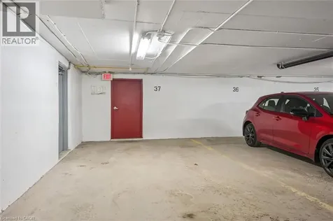 1418 Ghent Avenue Burlington ON L7S 1W8