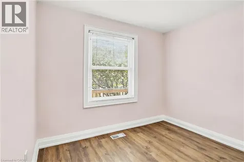 491 Kenilworth Avenue North Hamilton ON L8H 4T6
