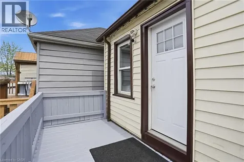 491 Kenilworth Avenue North Hamilton ON L8H 4T6