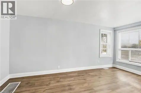 491 Kenilworth Avenue North Hamilton ON L8H 4T6