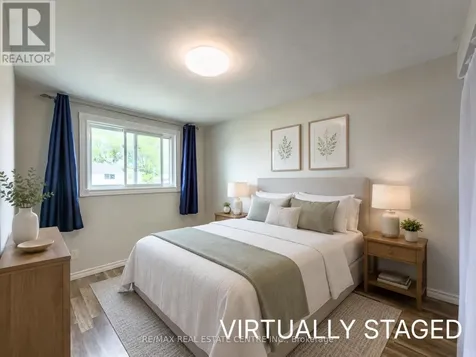 724 Parkview Crescent Cambridge ON N3H 4X9