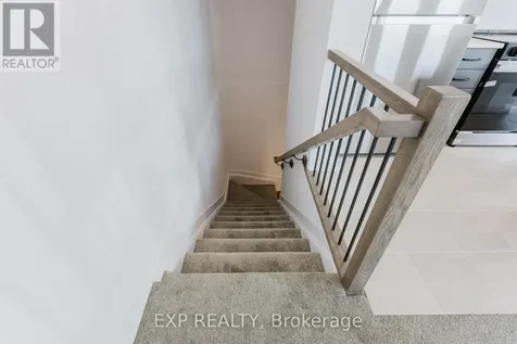 230 Pingwi Place Ottawa ON K1X 0E9