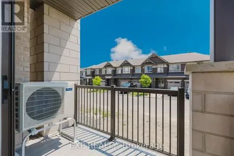 230 Pingwi Place Ottawa ON K1X 0E9