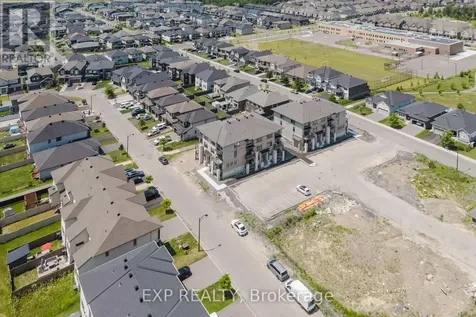 230 Pingwi Place Ottawa ON K1X 0E9