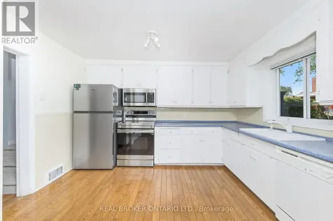 33 Victoria Street Carleton Place ON K7C 2W2
