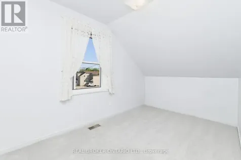 33 Victoria Street Carleton Place ON K7C 2W2