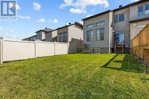 691 Capricorn Circle Ottawa ON K4M 0J5