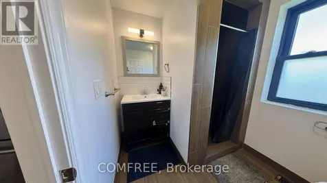 3277 Baby Street Windsor ON N9C 1K9