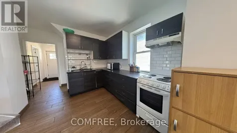 3277 Baby Street Windsor ON N9C 1K9