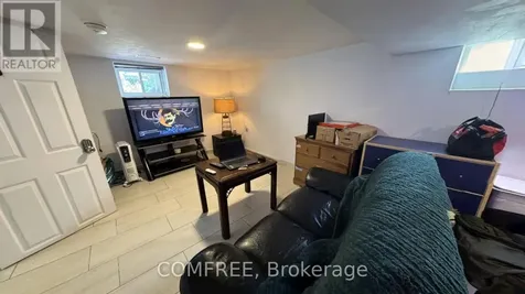3277 Baby Street Windsor ON N9C 1K9
