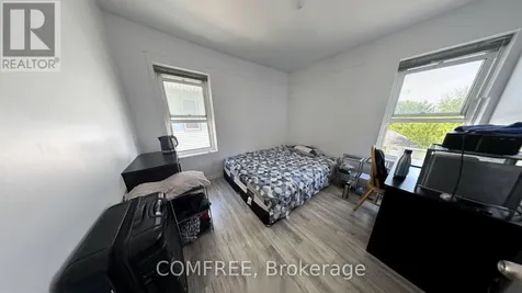 3277 Baby Street Windsor ON N9C 1K9