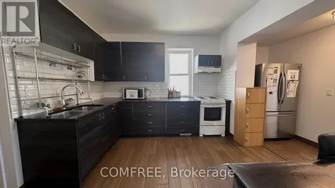 3277 Baby Street Windsor ON N9C 1K9