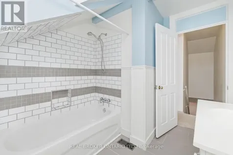 35 Victoria Street Carleton Place ON K7C 2W2