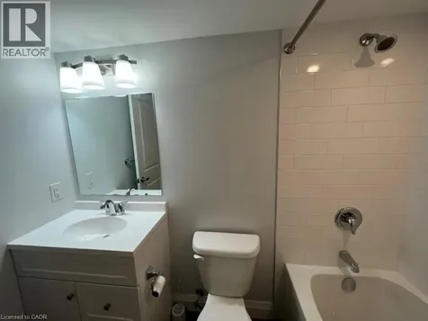 206 Kenneth Avenue Kitchener ON N2A 1W2
