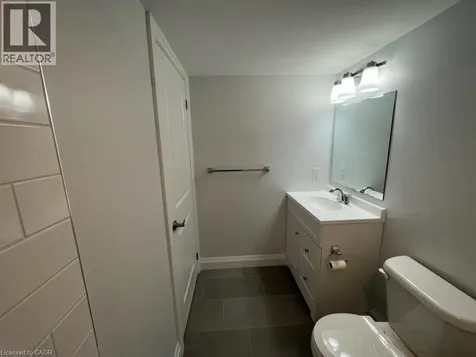 206 Kenneth Avenue Kitchener ON N2A 1W2