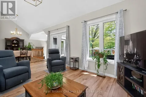 486 Forest Hill Court Midland ON L4R 5G1