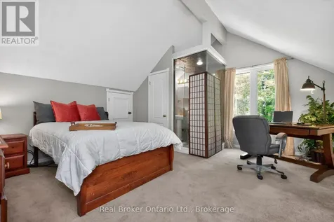 486 Forest Hill Court Midland ON L4R 5G1