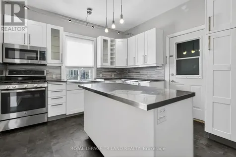 40 Metcalfe Street St. Thomas ON N5R 3K2