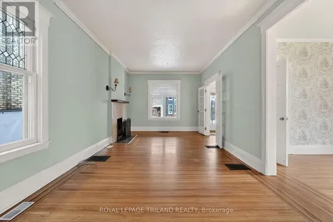 40 Metcalfe Street St. Thomas ON N5R 3K2