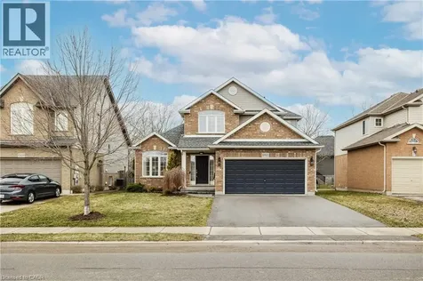 6863 St Michael Avenue Niagara Falls ON L2H 3N8