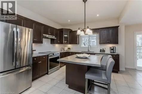 6863 St Michael Avenue Niagara Falls ON L2H 3N8
