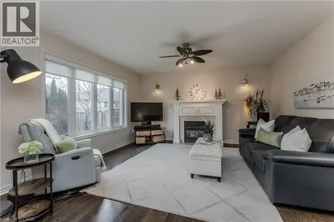 6863 St Michael Avenue Niagara Falls ON L2H 3N8