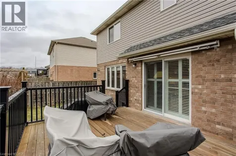 6863 St Michael Avenue Niagara Falls ON L2H 3N8