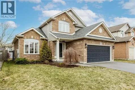 6863 St Michael Avenue Niagara Falls ON L2H 3N8
