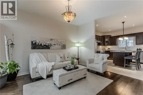 6863 St Michael Avenue Niagara Falls ON L2H 3N8