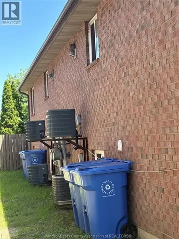 2290 Daytona Avenue Windsor ON N9B 3Y2