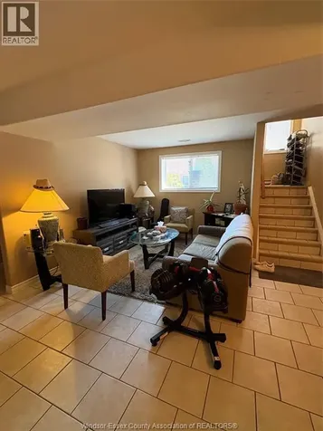 2290 Daytona Avenue Windsor ON N9B 3Y2