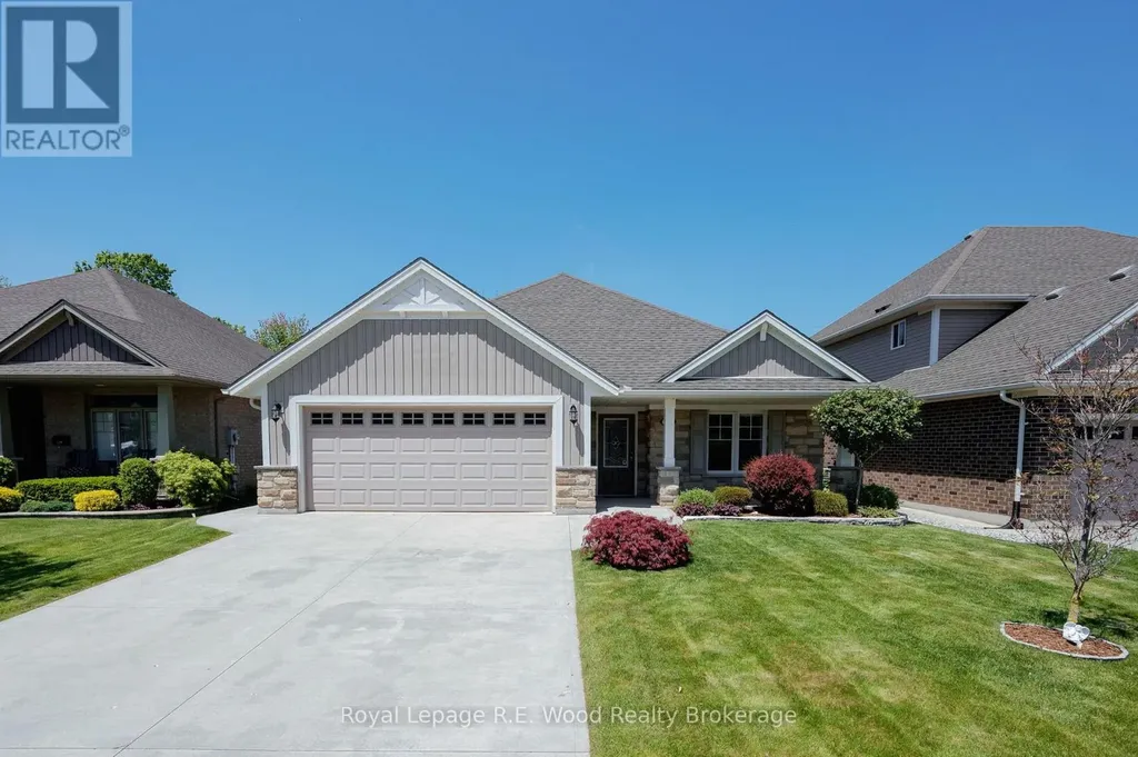 16 Colin Avenue Tillsonburg ON N4G 0E5
