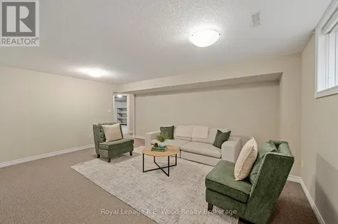 16 Colin Avenue Tillsonburg ON N4G 0E5