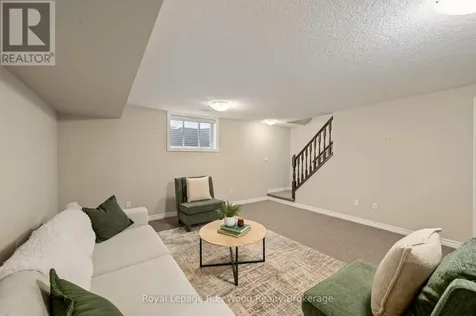 16 Colin Avenue Tillsonburg ON N4G 0E5