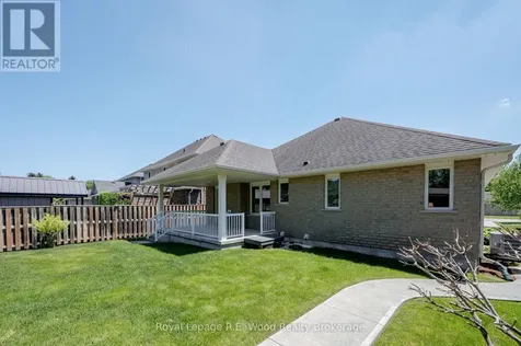 16 Colin Avenue Tillsonburg ON N4G 0E5