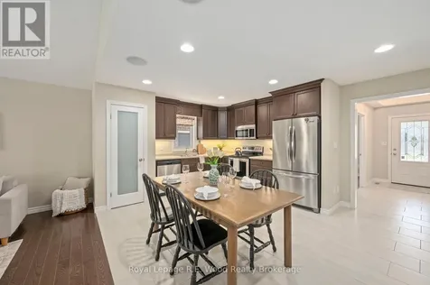 16 Colin Avenue Tillsonburg ON N4G 0E5