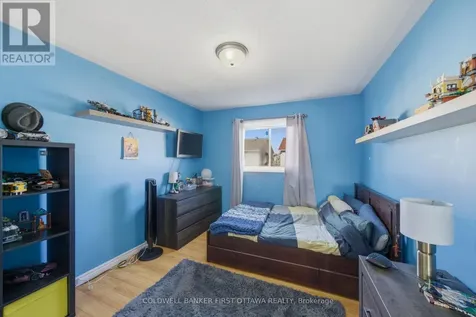 1902 Hennessy Crescent Ottawa ON K4A 3X7