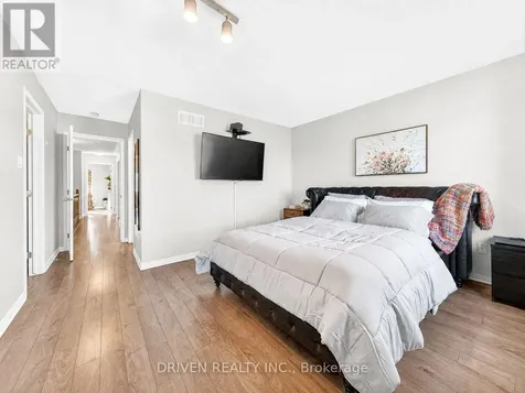 627 Via Campanale Avenue Ottawa ON K2J 4A2