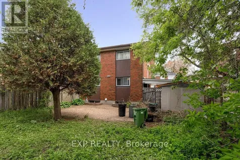 139 Young Street Ottawa ON K1Y 3P8