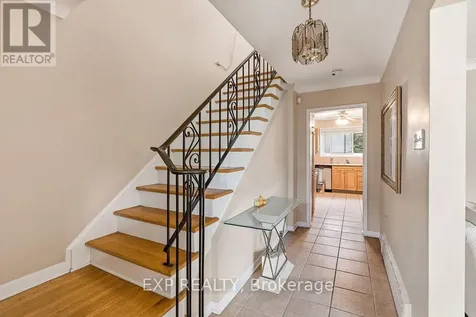 139 Young Street Ottawa ON K1Y 3P8