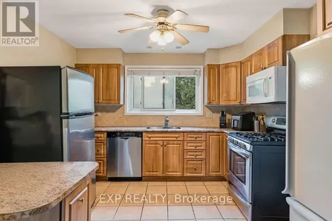 139 Young Street Ottawa ON K1Y 3P8