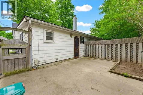 12 Marlborough Street Brantford ON N3T 2R8