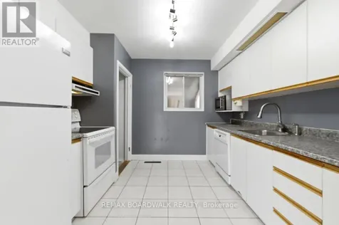 1279 Adirondack Drive Ottawa ON K2C 2V7